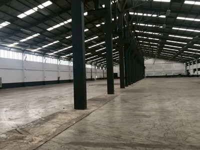 ให้เช่าโรงงานโกดัง 4,000 ตร.ม.มีใบรง.4 ย่านพุทธมณฑลสาย5 นครปฐม