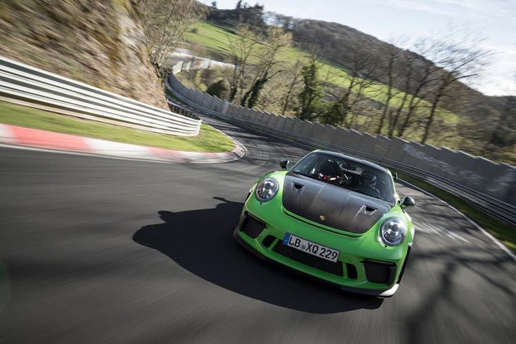 The new 911 GT3 RS กับการทำเวลาต่อรอบ 6:56.4 นาที บนเส้นทาง ‘Green Hell’