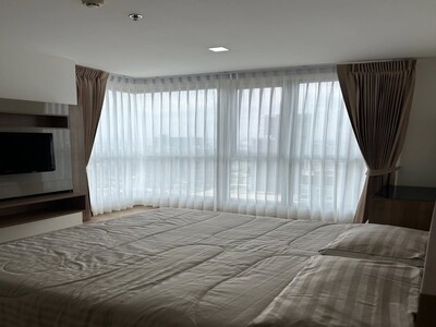 Rhythm 50 spacious clean