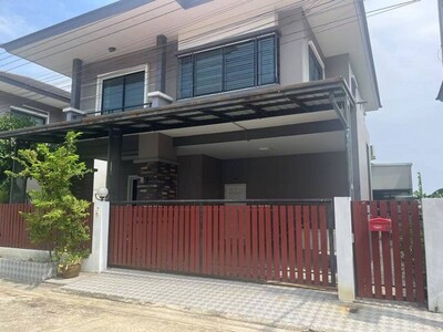   4 ห้องน้อน 3 ห้องน้ำ เฮ้าส์ เดอะฮัมบูร์ก ถ. หทัยราษฎร์ 