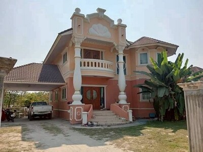 บ้านเดี่ยวหลังใหญ่ ราคาสุดคุ้ม บวกค้าง สันกำแพง       