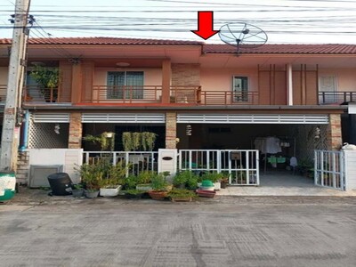 ขายทาวน์เฮ้าส์มือสอง อำเภอลำลูกกา จังหวัดปทุมธานี โครงการ ไอลีฟทา
