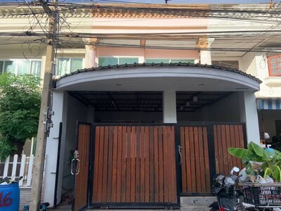 ขายด่วน ทาวน์เฮ้าส์ 2ชั้น ขนาด 24 ตรว. ปุณณวิถี สุขุมวิท 101 