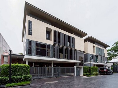 ขายบ้านเดี่ยว ดิ เออเบิร์น รีเซิร์ฟ พระราม 9 - มอเตอร์เวย์