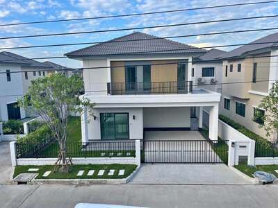 อ่อนนุช-สุวรรณภูมิ 5 นอน  APL สุวรรณภูมิ 4.1 กม. บ้าน 2ชั้น 58 ตร