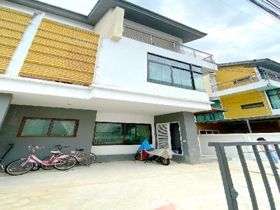 ตลาดสดท่าอิฐ 1.5 กม. MRT บางรักใหญ่ 600 ม. คฤหาสน์หรูเฟอร์ครบ 3 ช