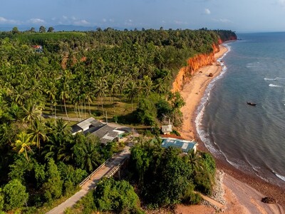 หาที่สวยวิวดีเงื่อนไขสบาย ที่ดินสวยใกล้หาดฝั่งแดง 2.8 ลบ.