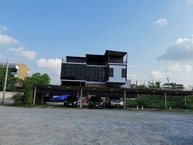 CP5083 ขายอาคารสำนักงาน โรงงาน สตูดิโอ  ถนนร่มเกล้า ลาดกระบัง