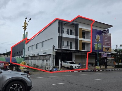 ขายอาคารพาณิชย์พร้อมโกดัง สำนักงาน และที่อยู่อาศัย ใจกลางเมืองนคร