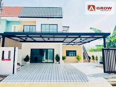 หมู่บ้านบัวทอง 4 ถนนบ้านกล้วย-ไทรน้อย หลังมุม ตกแต่งครบพร้อมเข้าอ
