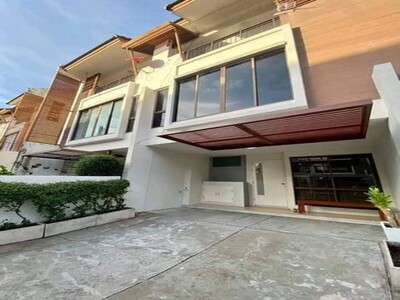 ให้เช่าทาวน์โฮม 3ชั้น The Private Sukhumvit-Bangchak สุขุมวิท 97/