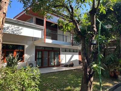  บ้านเดี่ยว  245 ตร.วา  3 ห้องนอน 4 ห้องน้ำ 1 ห้องแม่บ้าน เอกมัย 