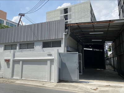 Warehouse Ratchada โกดัง 400sq.m.ติดรถไฟฟ้าMRTรัชดา-ลาดพร้าว