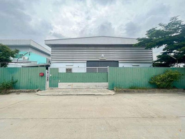 Sm427   ขายโกดัง เนื้อที่  244  ตารางวา ย่านบางบัวทองใกล้ โรงเรียนสารสาสน์วิเทศ ใกล้ถนนวงแหวนรอบนอก
