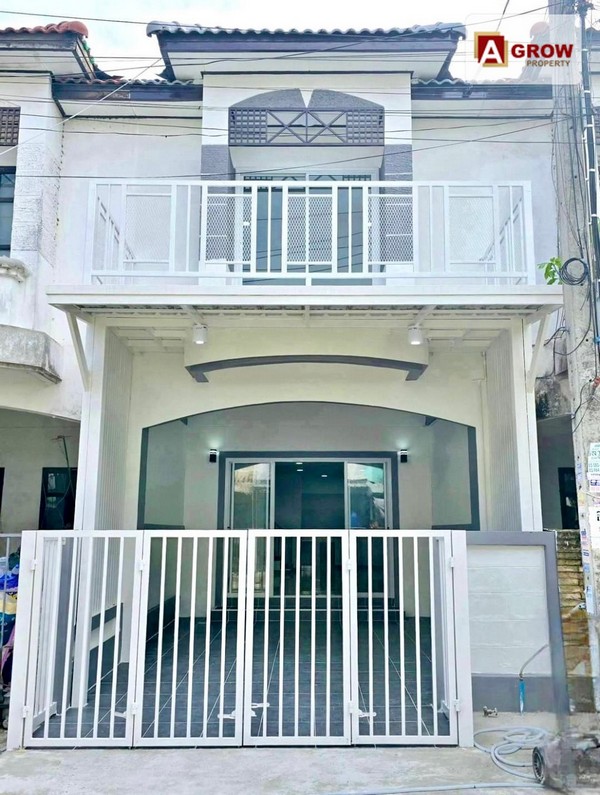 ม. นันทิชา3/8 ซอย18 ถ.บ้านกล้วย-ไทรน้อย บ้านรีโนเวทใหม่ ต่อเติมเทอเรซหน้าบ้าน พร้อมเข้าอยู่ได้เลย