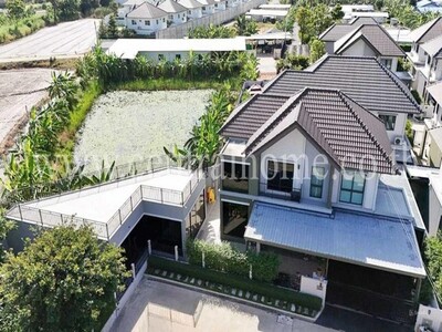 ขายด่วน บ้านเดี่ยว เวนิว โฟลว์ แจ้งวัฒนะ หลังริม เฟอร์ครบ 