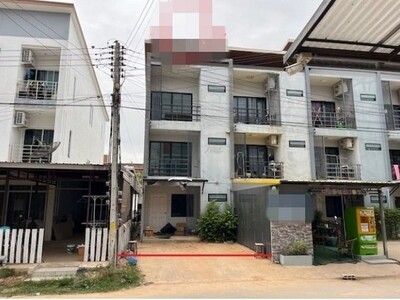 ขายคอนโดมือสอง เขตพระโขนง กรุงเทพฯ โครงการ บี รีพับบลิค สุขุมวิท 