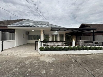 ขายบ้านแฝดชั้นเดียว สภาพแวดล้อมดี รวิพรโกลเด้นฮิลล์ เขาตาโล พัทยา