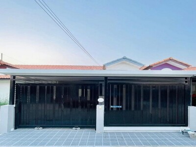 ขายทาวน์เฮ้าส์ หมู่บ้านรัตนากร 18 กระทิงลาย บางละมุง ชลบุรี