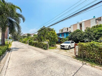 ขายที่ดินบางแสน แปลงสวย ทำเลดี ใกล้รพ.มหาวิทยาลัยบูรพา 