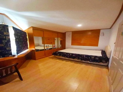 ARL หัวหมาก 700ม. ให้เช่าทาวเฮ้าส์ 3ชั้น หน้าสวน​ 3นอน  เซนต์มาร์