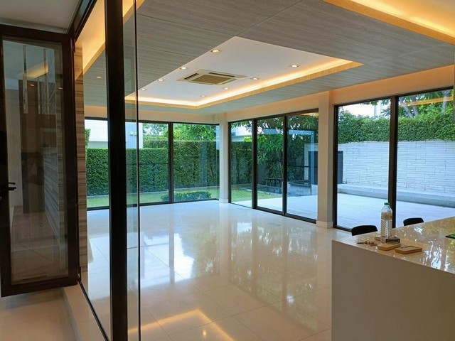 C3264 ขายบ้านเดี่ยว 2 ชั้น หมู่บ้านลดาวัลย์ รัตนาธิเบศร์ บ้านใหม่ ใกล้รถไฟฟ้าสถานีบางรักน้อยท่าอิฐ
