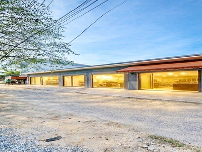 ทำเลติดถน ตลาดบ้านใหม่ เมืองแปดริ้ว 2.8 กม. ฉะเชิงเทรา 400 ม. 35 