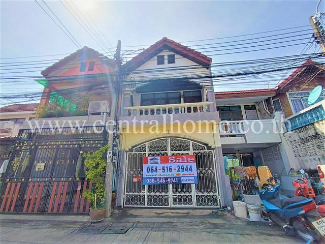 P1 ทาวน์เฮ้าส์ ซอยเรวดี 57 แยก 8 นนทบุรี ใกล้ รถไฟฟ้า สีชมพู 