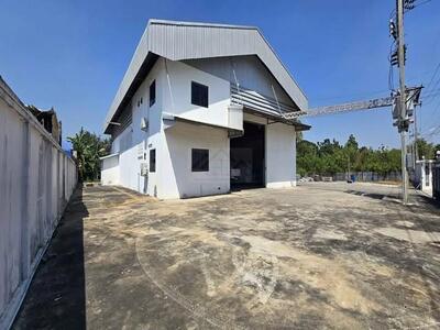 ให้เช่าโกดัง ถนนสุวินทวงศ์ ติด SCG HOME บุญถาวร ฉะเชิงเทรา