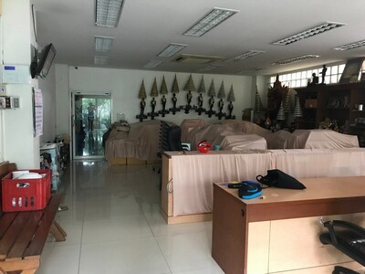 P2075 ปรับลดราคา ขายโรงงาน บนเนื้อที่ 1 ไร่ ซอยเทพกุญชร