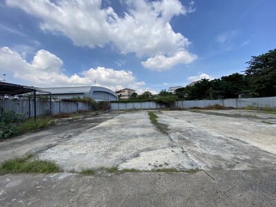 ให้เช่าที่ดินติดถนน  ใกล้ตลาดเลียบด่วนเอกมัยรามอินทรา 