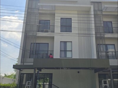 ให้เช่า Villa Albero วิลลา อัลเบลโล่ พระราม 9-ศรีนครินทร์ 