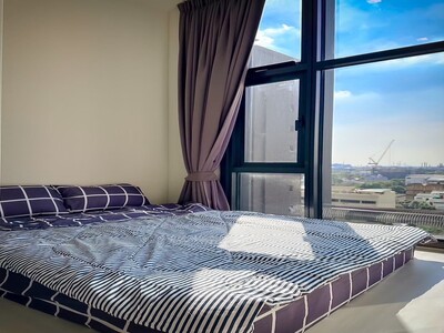 The Line 101 safe clean