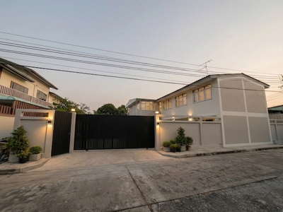 BH3942 ให้เช่าบ้านเดี่ยวประชานิเวศน์ 2ที่ดินใหญ่ 159 ตร.วา บ้าน 2