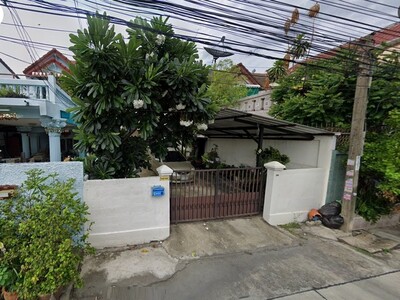 ให้เช่าบ้านแฝด 2 ชั้น 3 ห้องนอน สุขุมวิท 101 ปุณณวิถี 22 ใกล้ BTS