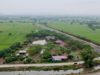 ขายบ้านสระบุรีเสาไห้2ห้องนอน3ห้องน้ำ1ครัว1รับแขกที่ดิน6ไร่ครึ่ง