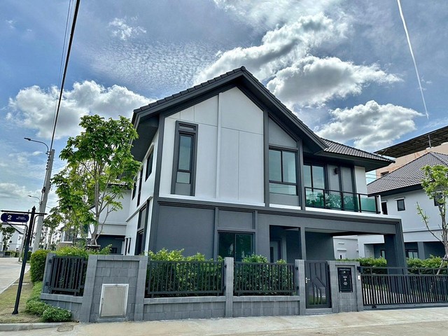 HS606ขายบ้านเดี่ยว เนื้อที่ 53.25 ตรว.โครงการแกรนด์ บริทาเนีย นนทบุรี สเตชั่น ใกล้ถนนรัตนาธิเบศร์