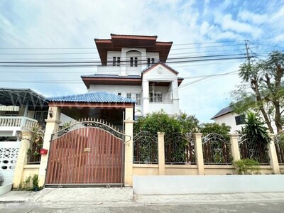 R1 บ้านเดี่ยว 3 ชั้น พร้อมที่ดิน ดอนเมือง
