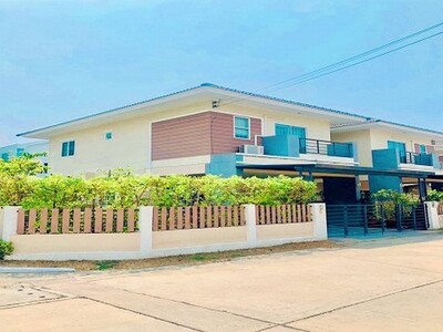 บ้านให้เช่า มณีรินทร์ วิลเลจ บางพระ หัวมุม 70 ตร.วา ใกล้ ม.ราชมงค