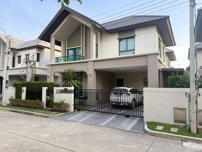 ให้เช่าบ้านเดี่ยวบางกอกบลูเลอร์วาด ศรี​นครินทร์​-บางนา  ถนนหนามแด