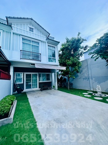 Rent Home Bangna 2bed 3bath 2car have in garden near internation shcool many  bangnaroad Bangkok