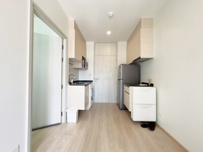  เช่าด่วน  Noble Revolve Ratchada 2 ชั้น 16 เฟอร์ครบ วิวเมืองสวย 