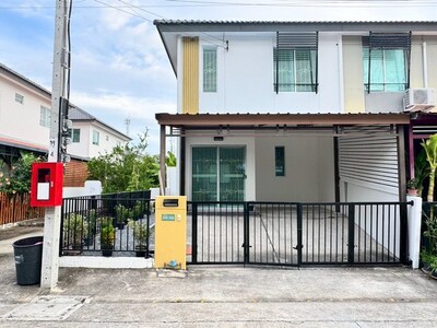 "เป็นเจ้าของก่อนใคร บ้านพฤกษา - เทพารักษ์114/2  บ้านทาวน์เฮ้าส์  