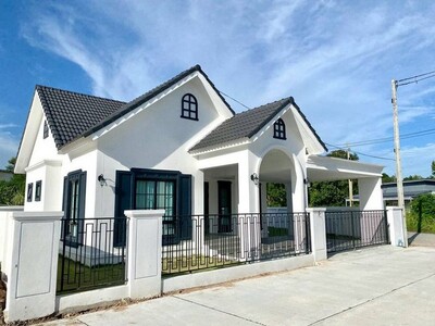 ขายบ้านเดี่ยวชั้นเดียว 3 นอน บ้านสวยสร้างใหม่ ศรีราชา แหลมฉบัง