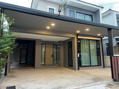 บ้านเดี่ยว พร้อมอยู่ หมู่บ้านอารียา โคโม่ วงแหวน รามอินทรา