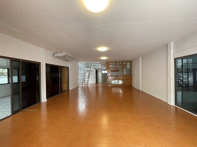 P1582 ให้เช่าบ้านเดี่ยว 2 ชั้น ซอยรัชดาภิเษก 19 ซอยวิภาวดีรังสิต 