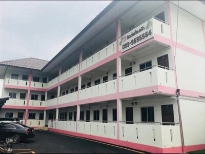 ขายหอพัก 3ชั้น ผู้เช่าเต็มทุกห้อง ถนนบ้านกล้วยไทรน้อย