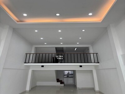 ขายตึกแถว 4 ชั้น ติดถนนอ่อนนุช ปากซอยอ่อนนุช 47