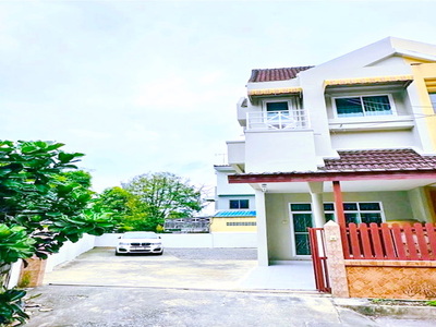 หลังสุดท้าย นิคมบางชัน 1.1 กม เสรีไทย 77-85  สวนสยาม100ม. 49 ตร.ว