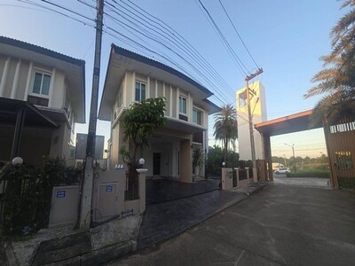 ขายบ้านเดี่ยว สันทราย 2 ชั้น พร้อมเฟอร์นิเจอร์ ราคาถูกกว่าประเมิน